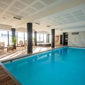 4* Hotel apartamentowy Le Barracuda & Spa, Centre Port, Pieds Dans L'eau, Vue